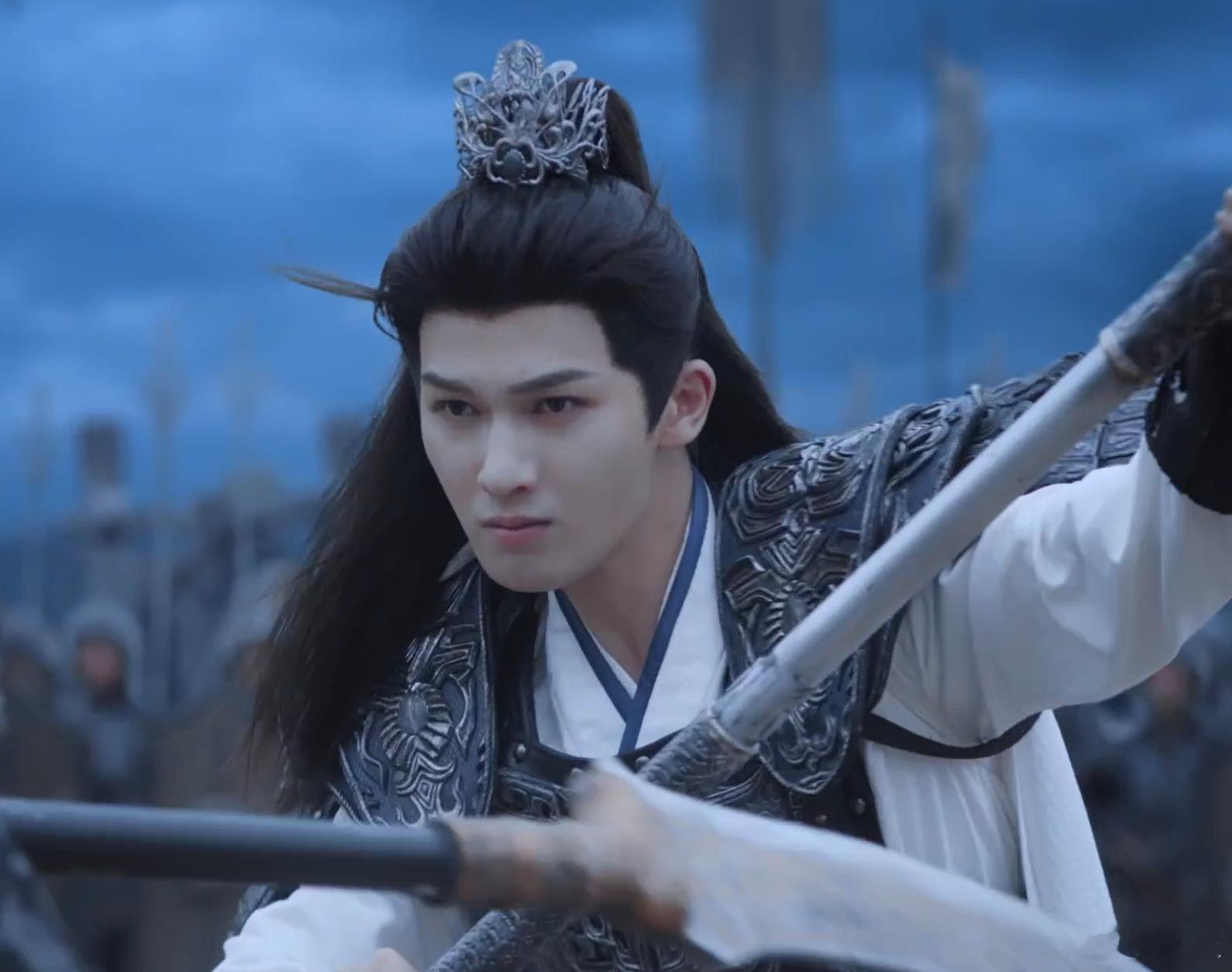 网剧人间惊鸿客定档红色喜服名场面太心动💓朱正廷和卢洋洋大婚对视氛围感拉满，暧昧