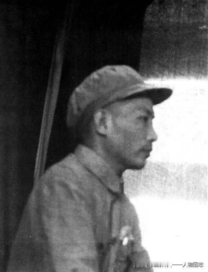 1950年8月25日陈丕显在中共苏南区党代表大会上作报告