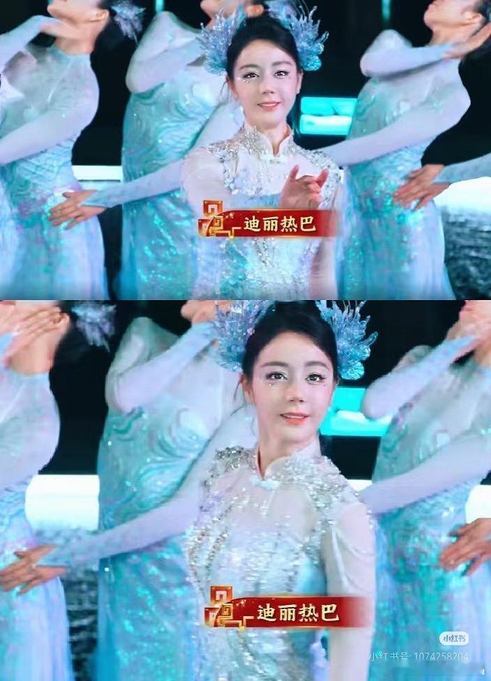 迪丽热巴粉丝要求时装周合作金鹤龙热巴粉丝对热巴的春晚妆容不满，要求把化妆师从王亚