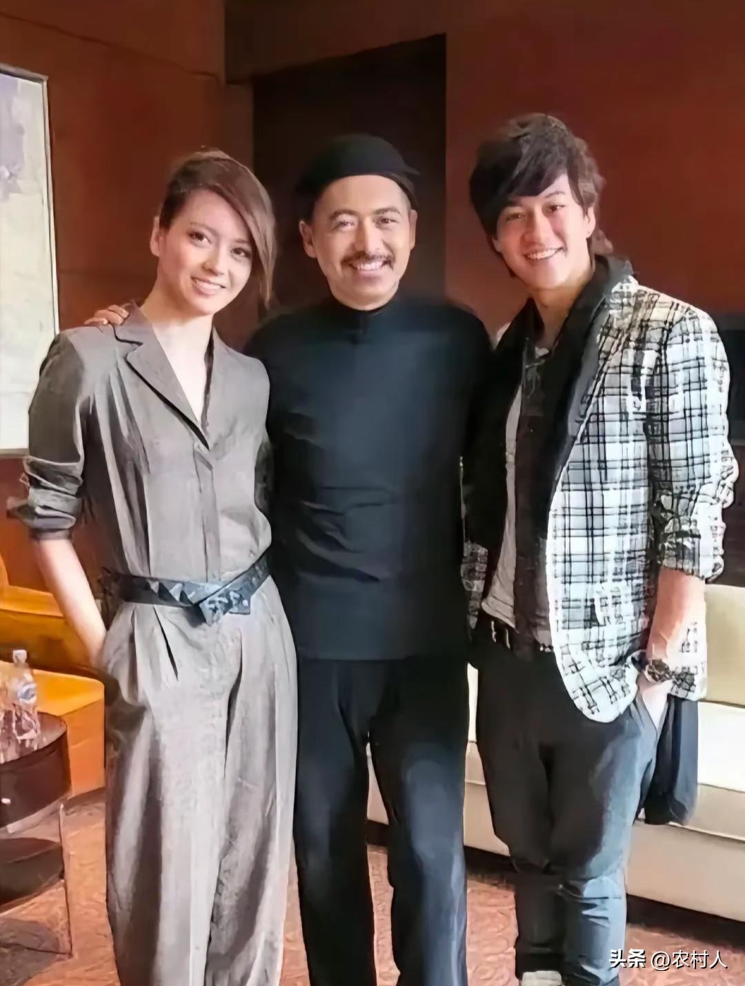 周润发身高1米8m，何润东目测比发哥高2cm。净身高是1.82m，大家认同吗？