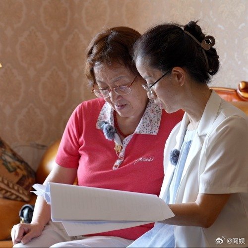 一条网络信息揭开泸定桥勇士往事双方联络上后，杨党燕及其家人为当地寄来了佐证材料。