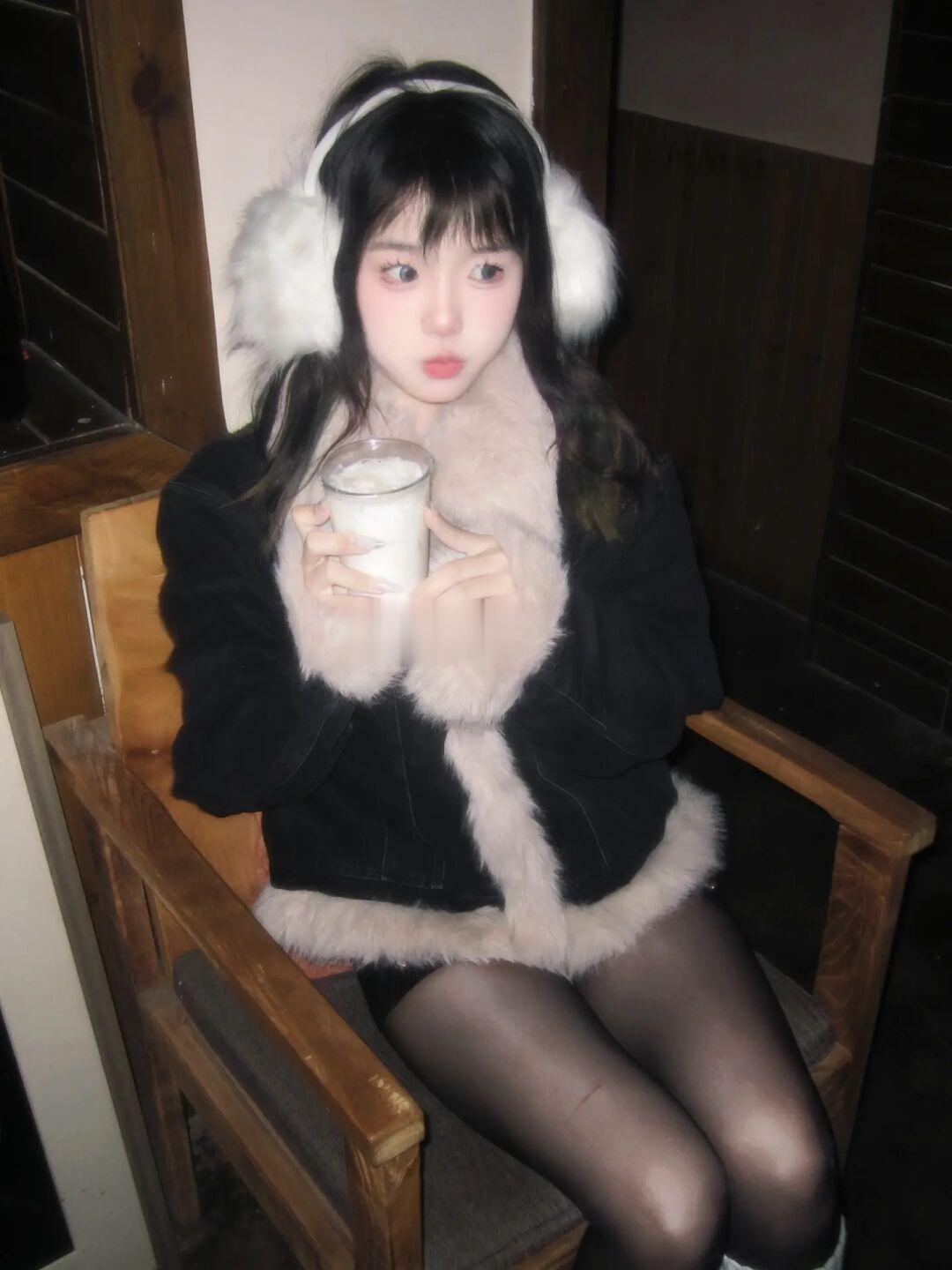 🥛..☃️𝗖𝗵𝗶𝗹𝗹𝗶𝗻'𝗖𝗵𝗶𝗹𝗹𝗶𝗻'♫