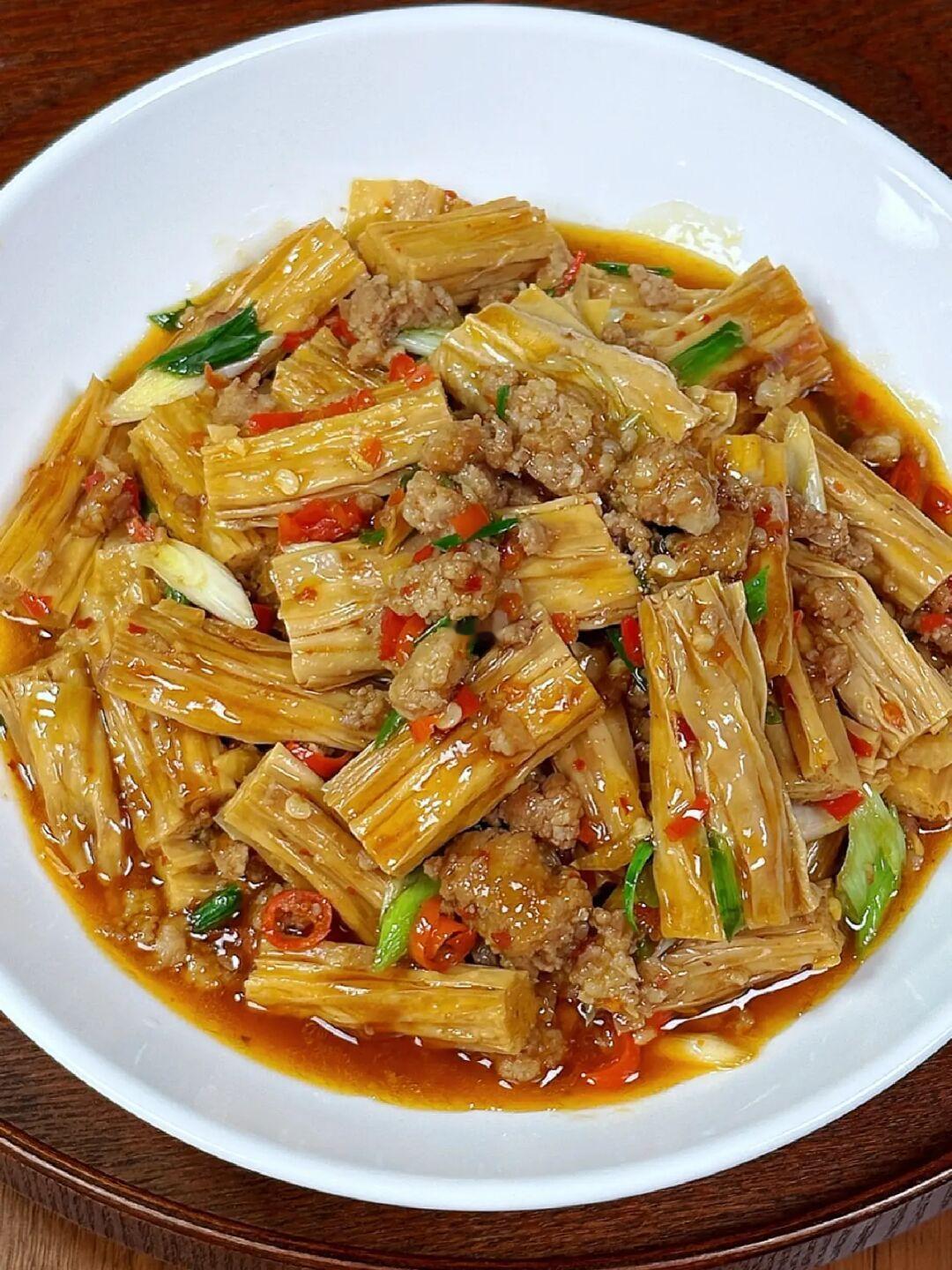 好吃是好吃，就是有点太费米饭了🤣