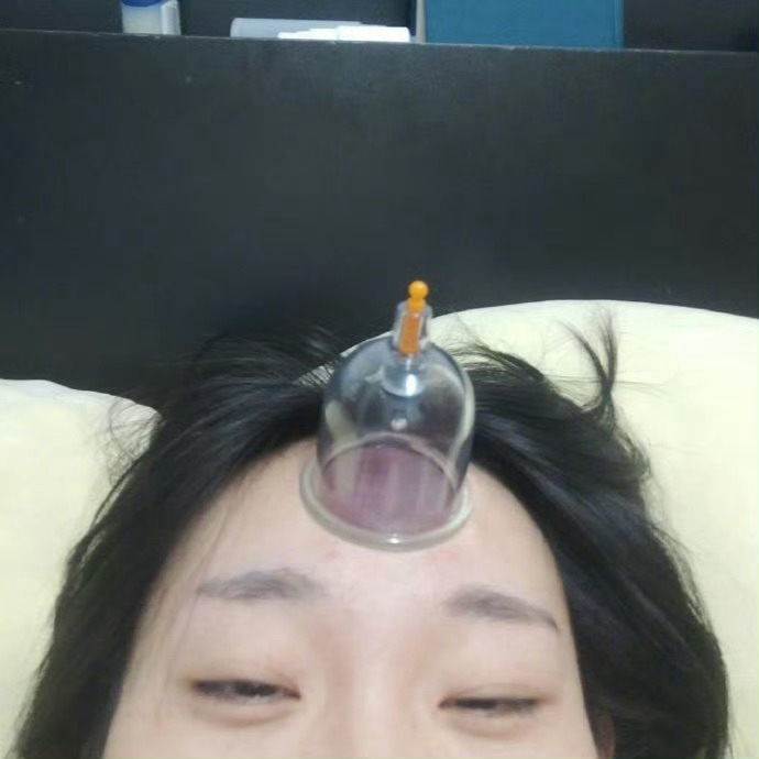 网友的迷惑行为大赏 ​​​​，咱也不敢吱声。 ​​​