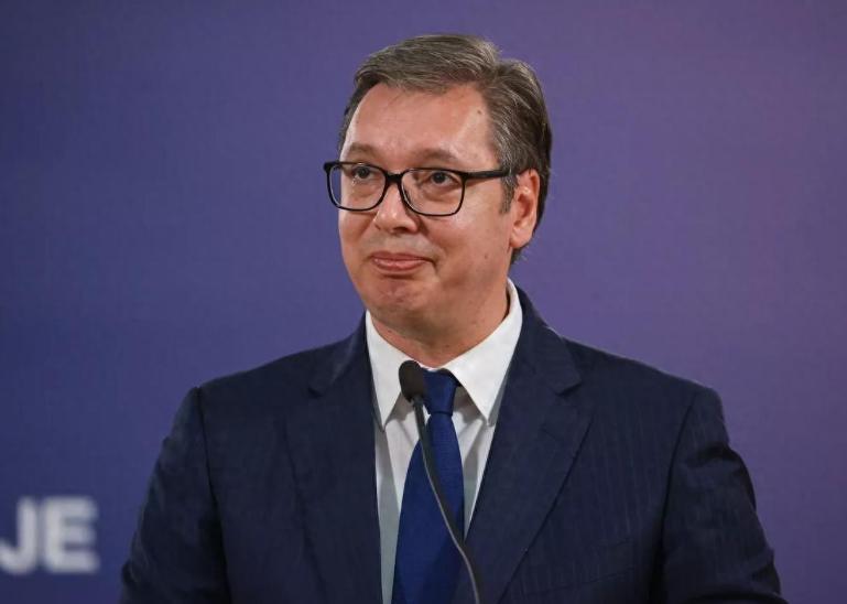 武契奇高调访华，顶着欧盟压力托付国家命脉，中塞合作再升级
 
近期，国际外交的焦