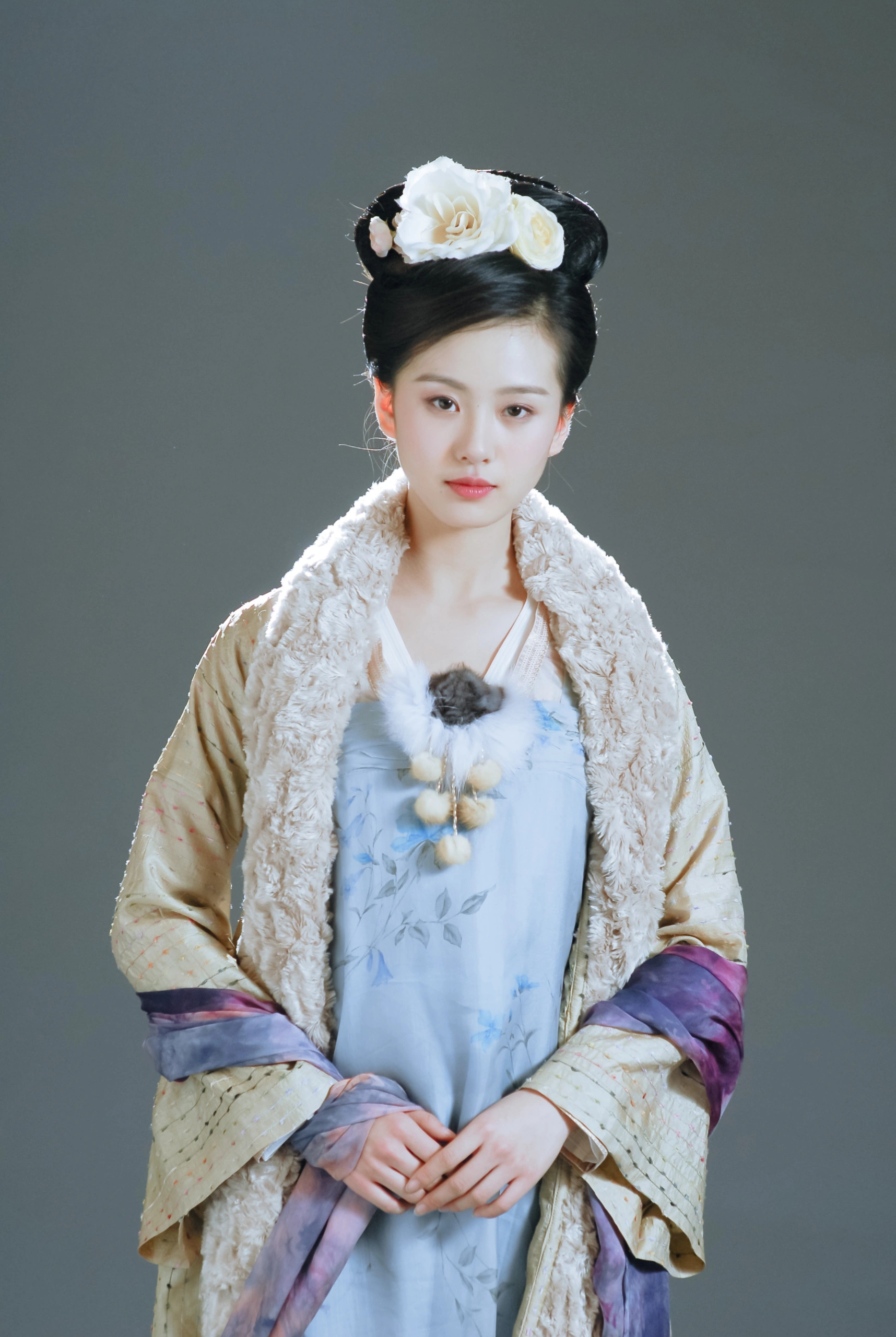 怎么会有人说她不漂亮呢～服了～清纯无敌了