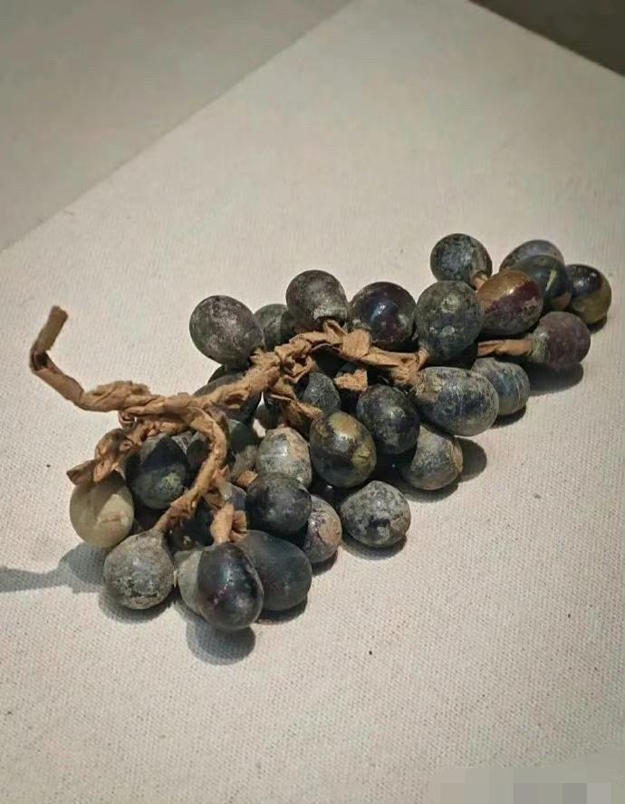 距今1000年的北宋琉璃葡萄好真啊