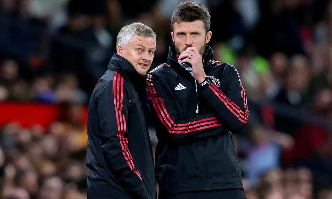 曼联临时主帅的选择，居然演变成了索尔斯克亚和卡里克之间的直接对决！这俩人最近都没