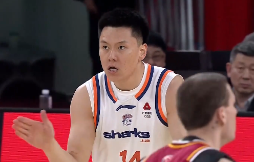 CBA常规赛：李弘权15分&迪亚洛6分，上海首节37-22领先山西
