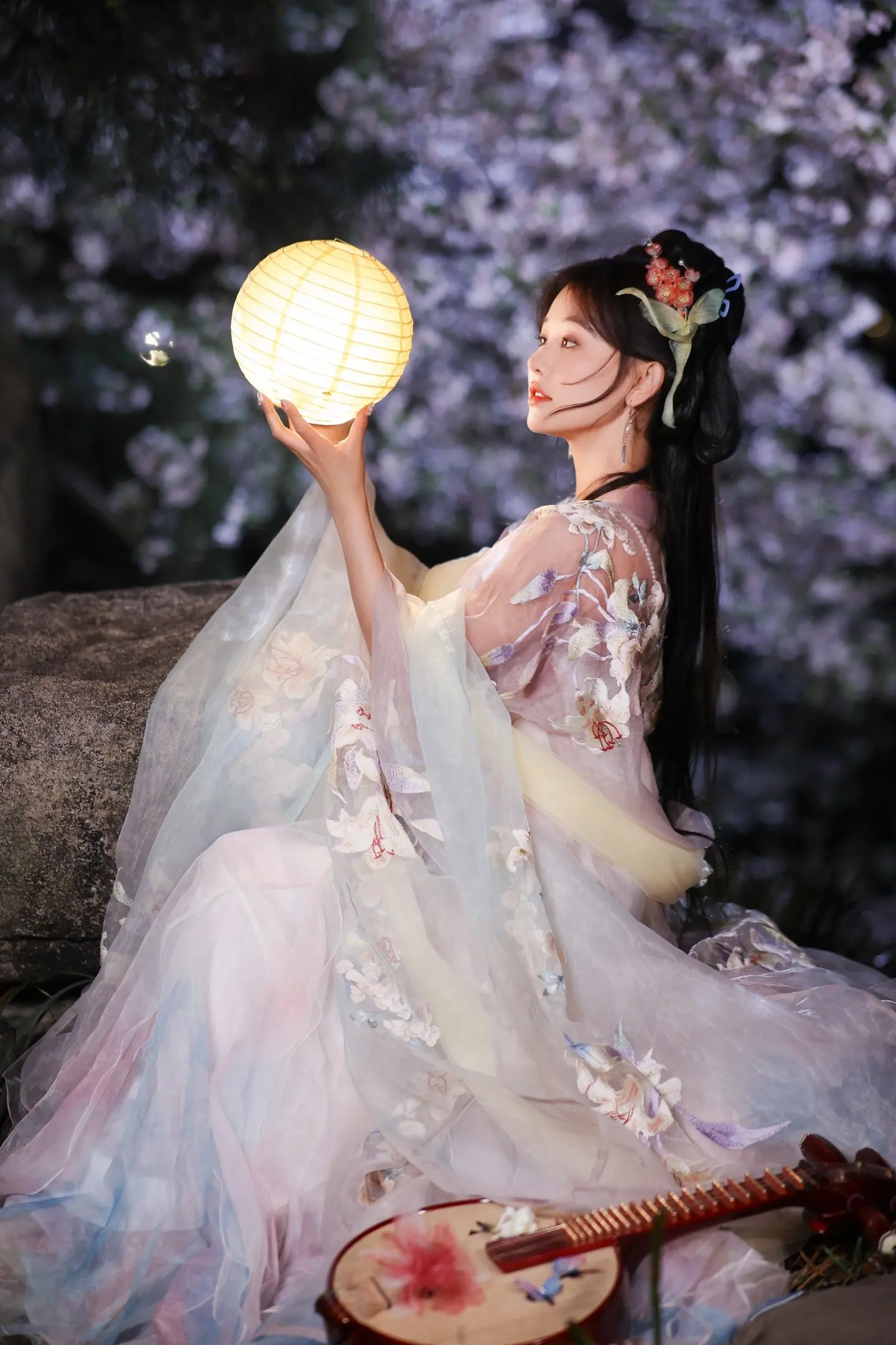 暖风，赏花，春日限定。