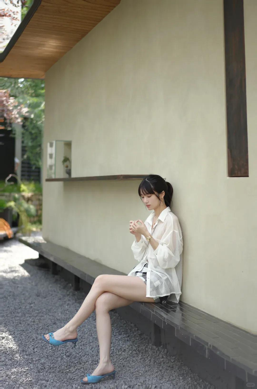 如果 100万和她只能选一个，你选哪个