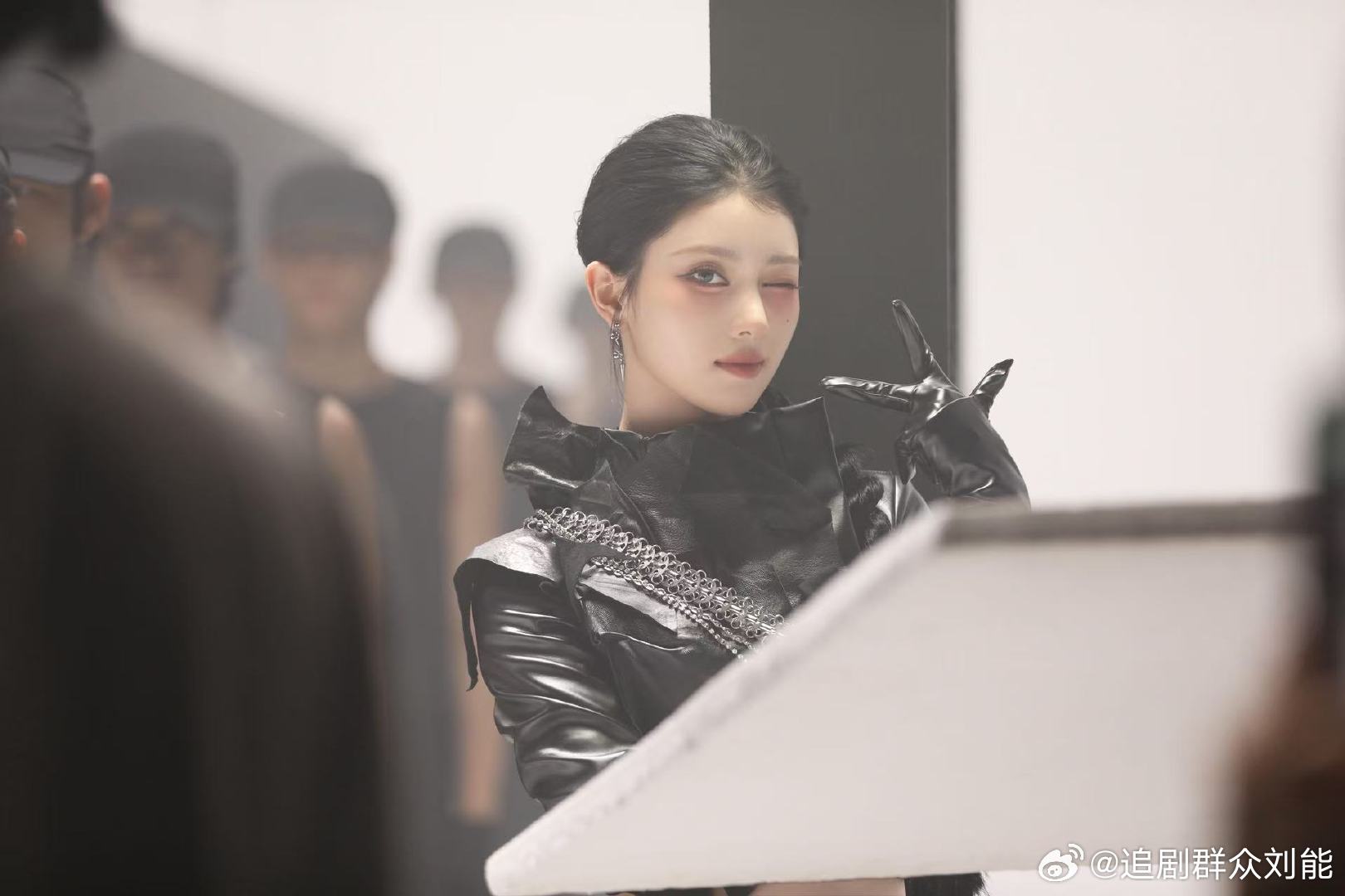 沈小婷个人初舞台 沈小婷solo首秀感言沈小婷MCD现场气场直接拉满，LEGEN