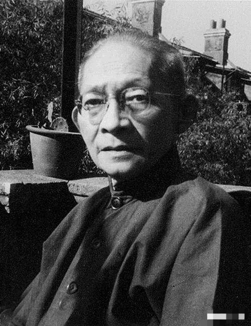 陈巨来回忆 太极形意八卦名家轶事 六
 
按：本系列摘自《安持人物琐忆》，原文略