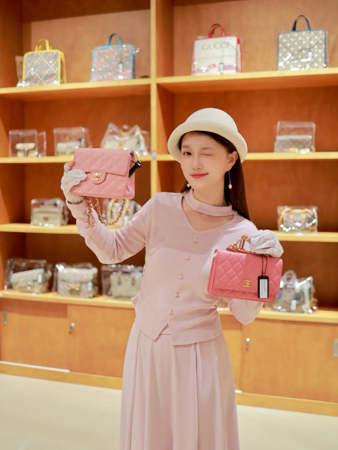 哪个女生能从这里空手走出来？