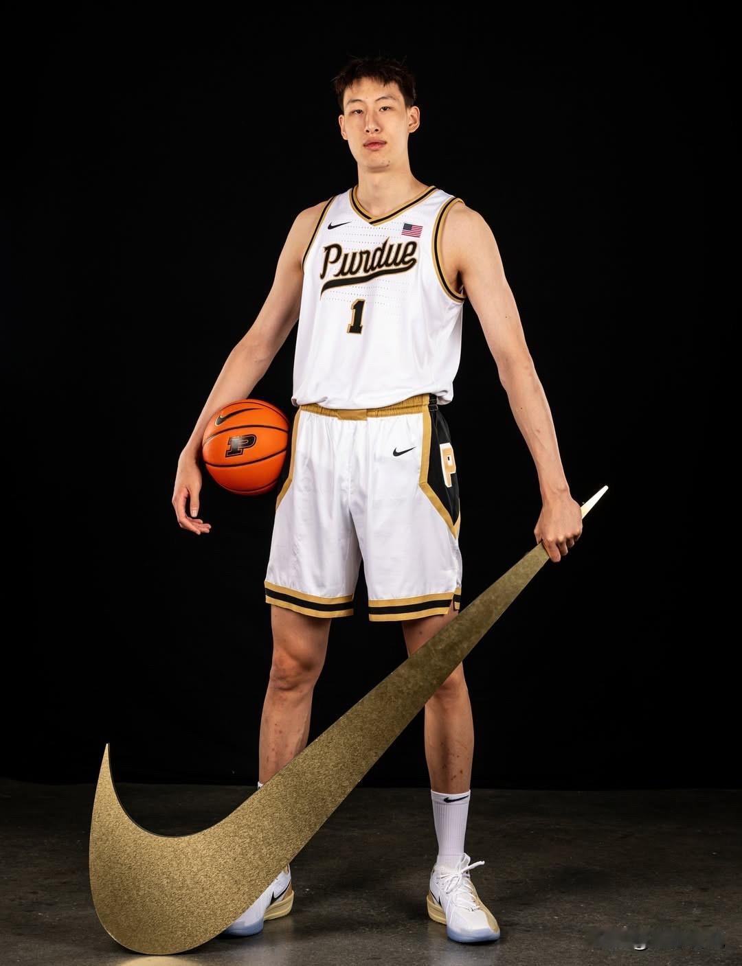 郇斯楠绝对是下一个进入NBA的中国球员！

杨瀚森已经登陆NBA，下一个是谁？放