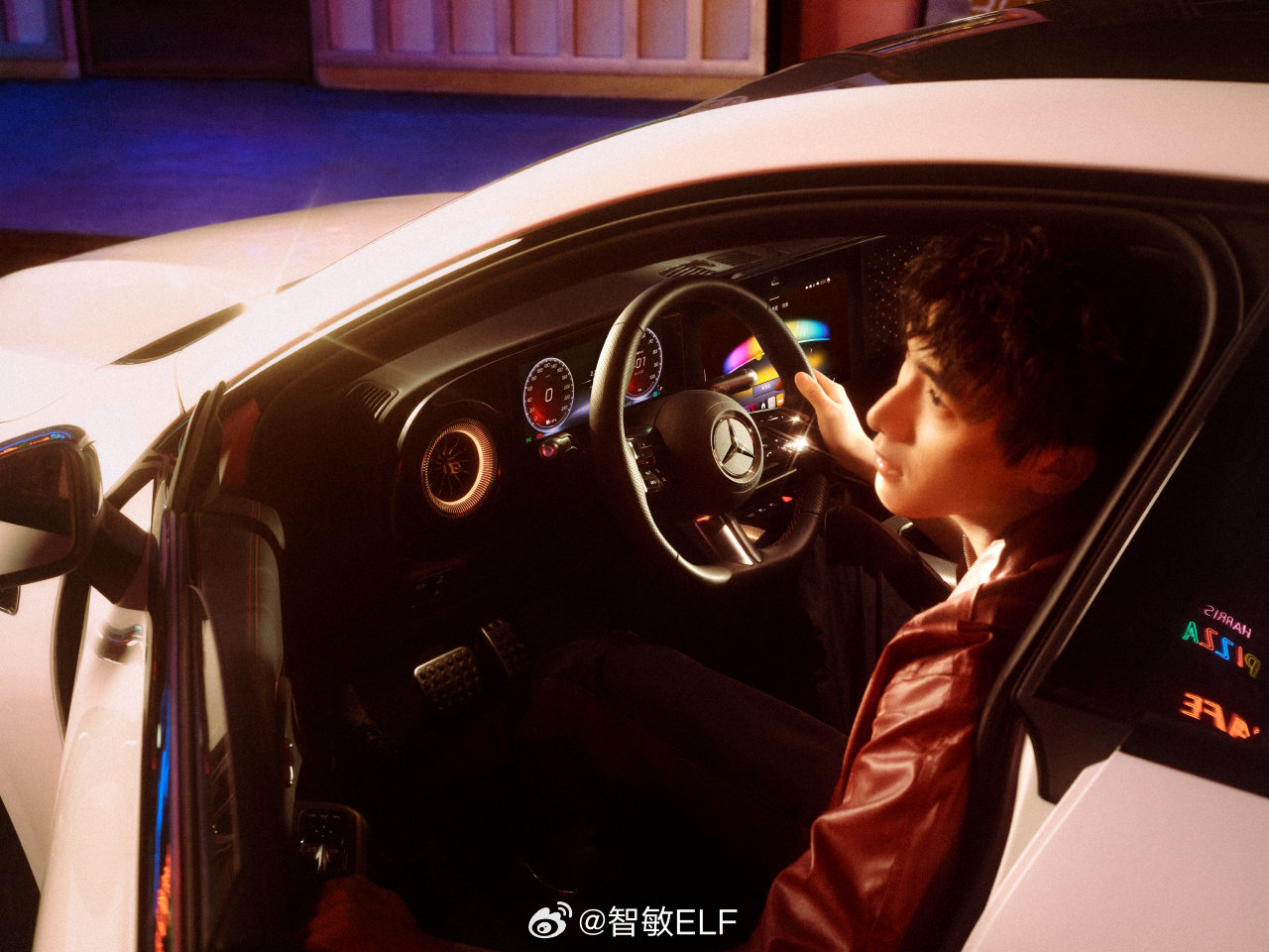 平替很好但我选奔驰奔驰这话题太凡尔赛了[偷笑]但细细想来哪个车不对标奔驰呢，可哪
