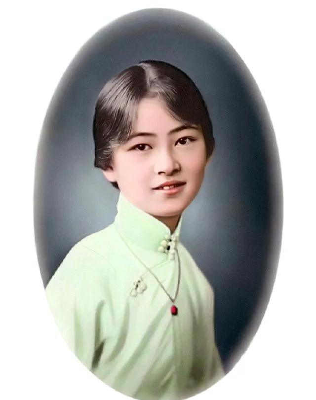 这是我心目中的民国四大美女，各个都是才女，拥有广泛的知名度，林徽因温文尔雅、知书