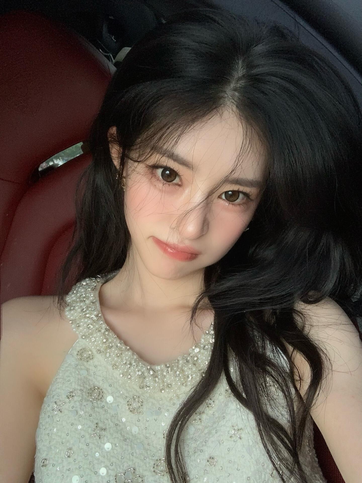 漂亮的像核桃仁的眼珠子🦉 ​​​