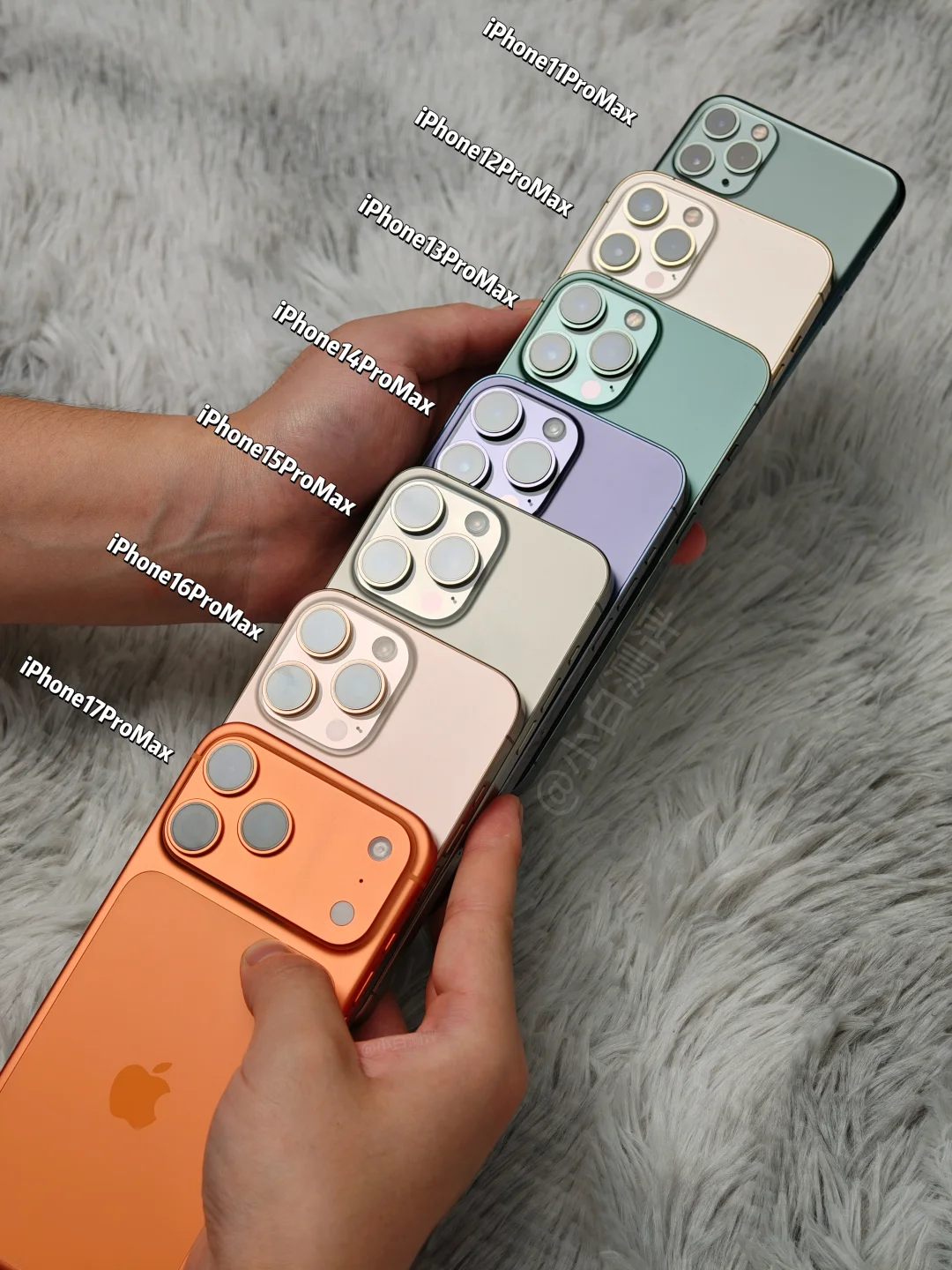 苹果七代iPhoneProMax摄像头模组对比