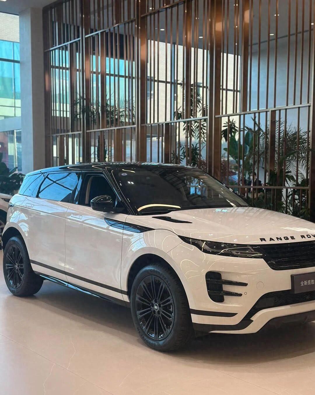 不客气的说，路虎从加价30万的网红豪车，跌到如今17万也没人要，其实不是国产车太
