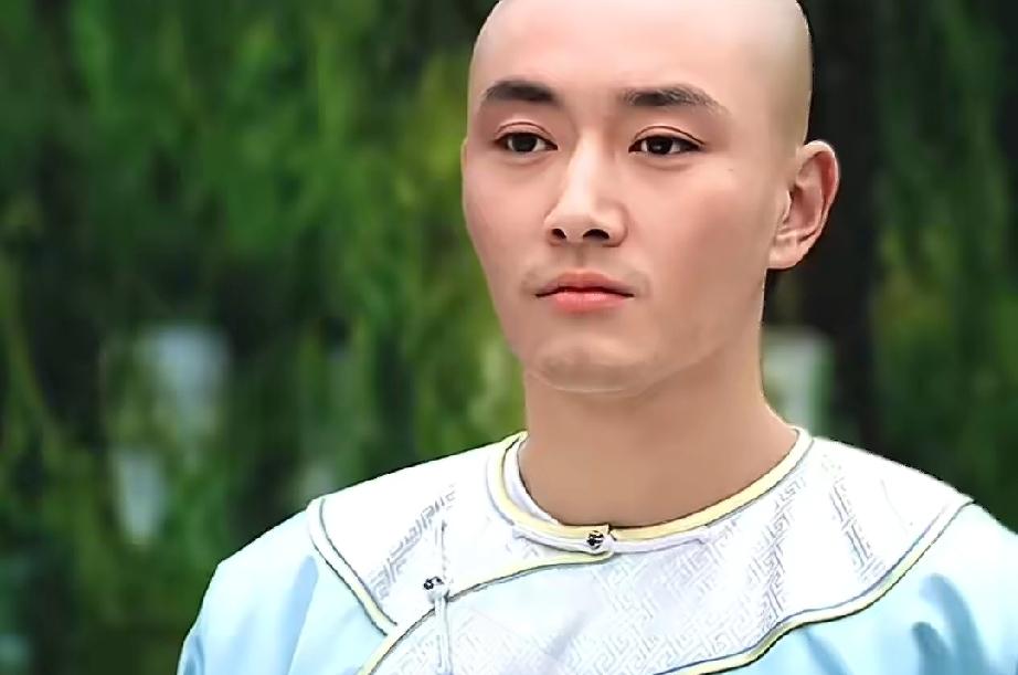 总有人说果郡王没🔥，是因为颜值低，不理解，这颜值还叫低吗？

试问当前内娱比较