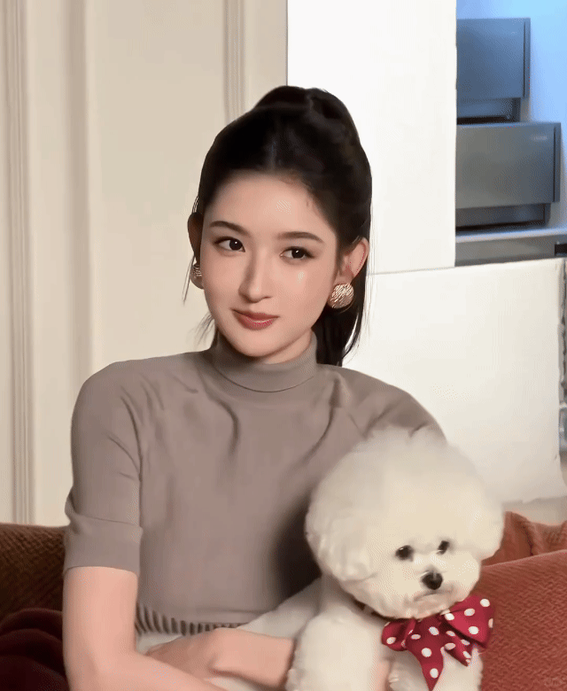 从北舞学霸到现在的实力派，王玉雯这十一年的成长真的诠释了什么叫“养成系天花板”！