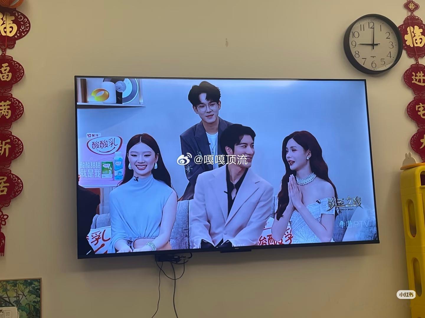 沈梦辰成功追星王力宏  点开沈梦辰的歌手vlog，瞬间被她的快乐感染到！和偶像近