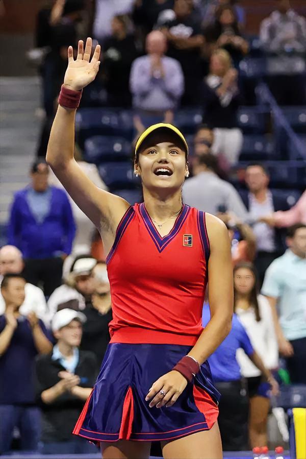 昙花一现的10位女子网球明星

1、拉杜卡努🇬🇧/🇨🇦，罗马尼亚后裔华裔