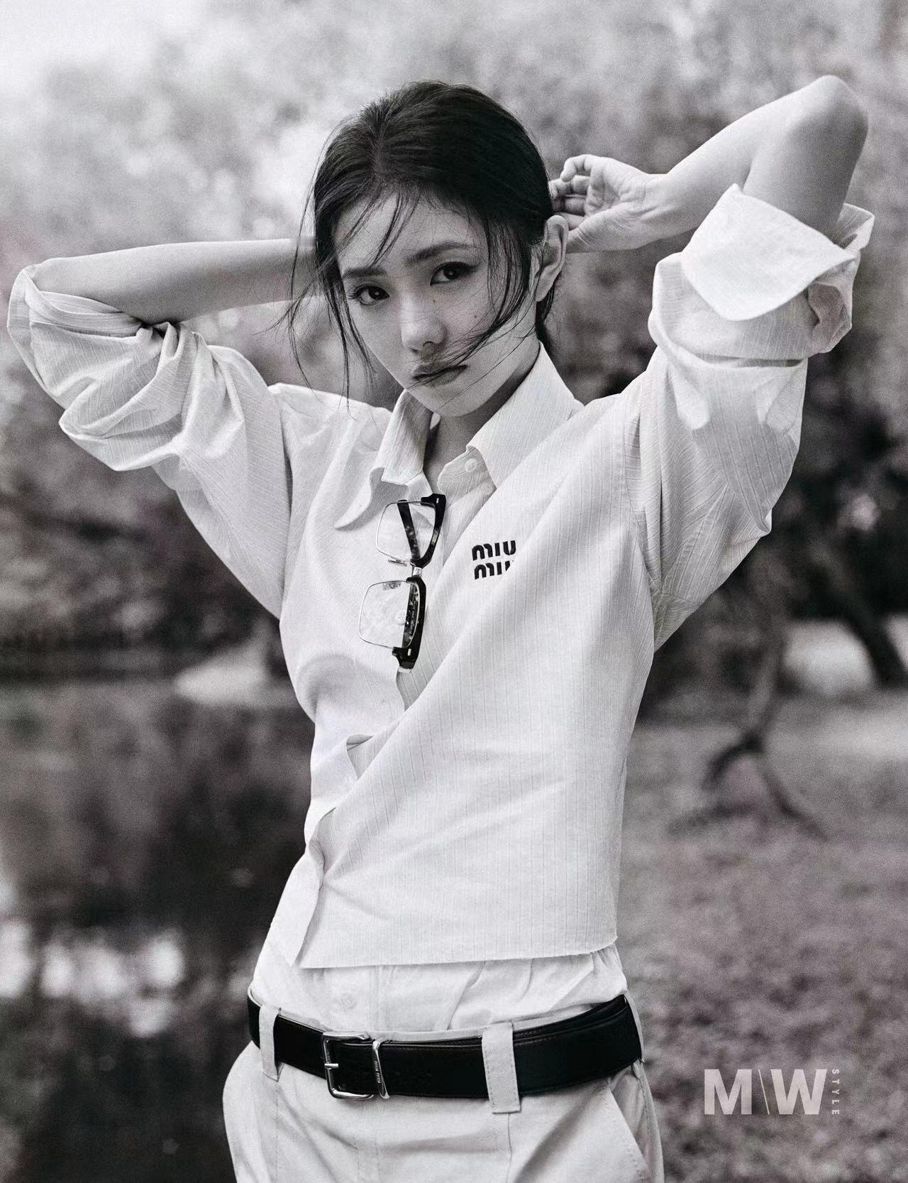 #MiuMiu品牌大使刘浩存##刘浩存美的很直接# 刘浩存的美真的让人惊叹！成为