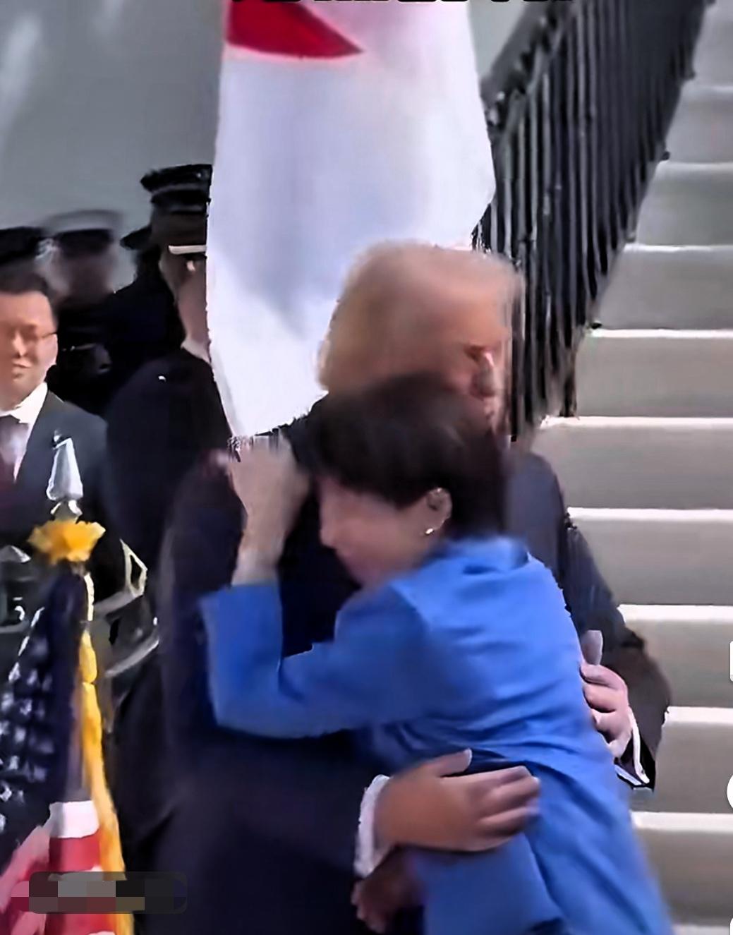 高市早苗与特朗普会面，逼得特朗普连退两步！

当地时间3月19日，高市早苗访美与