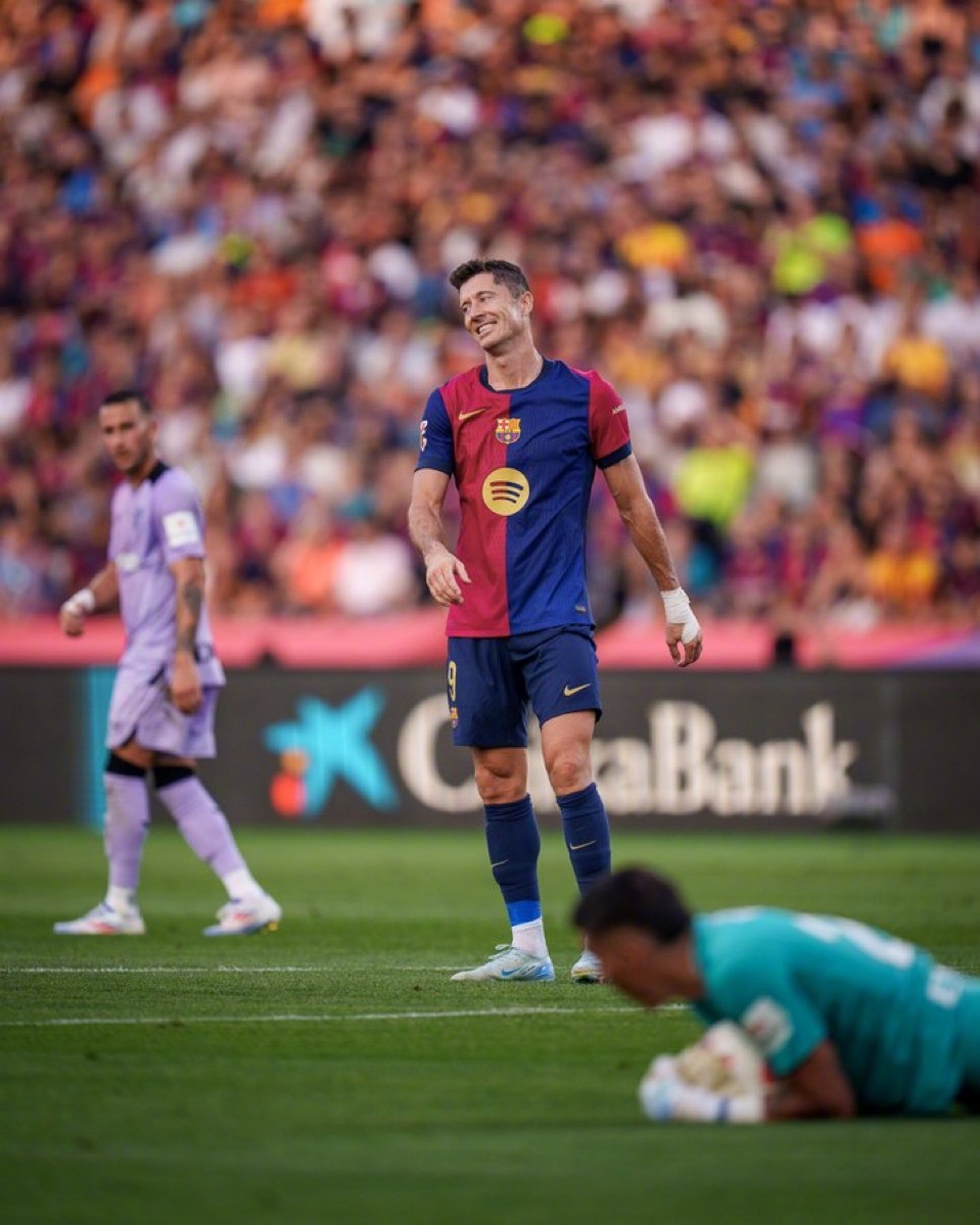 比赛第74分钟！莱万终于反超进球！巴萨2:1毕尔巴鄂竞技#巴萨vs毕尔巴鄂竞技#