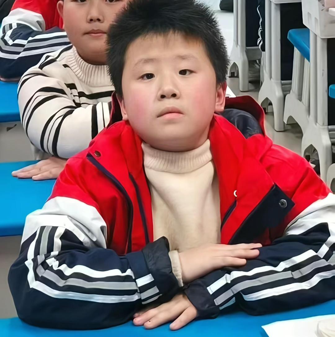 陕西安康，这个孩子的父亲快急疯了！年仅11岁的儿子在校外托管班离奇失联整整6天，