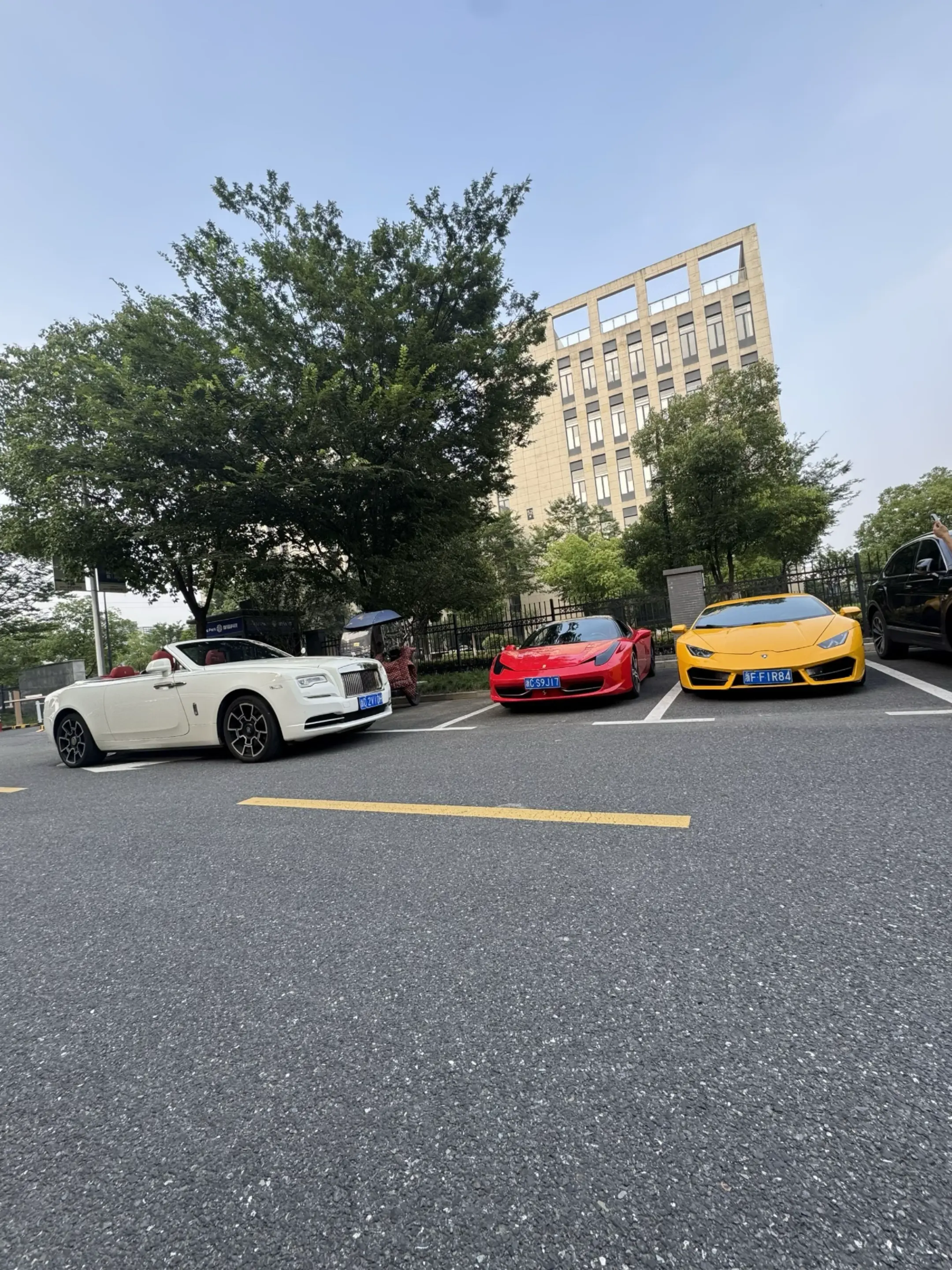 租车一直在线，需要随时联系