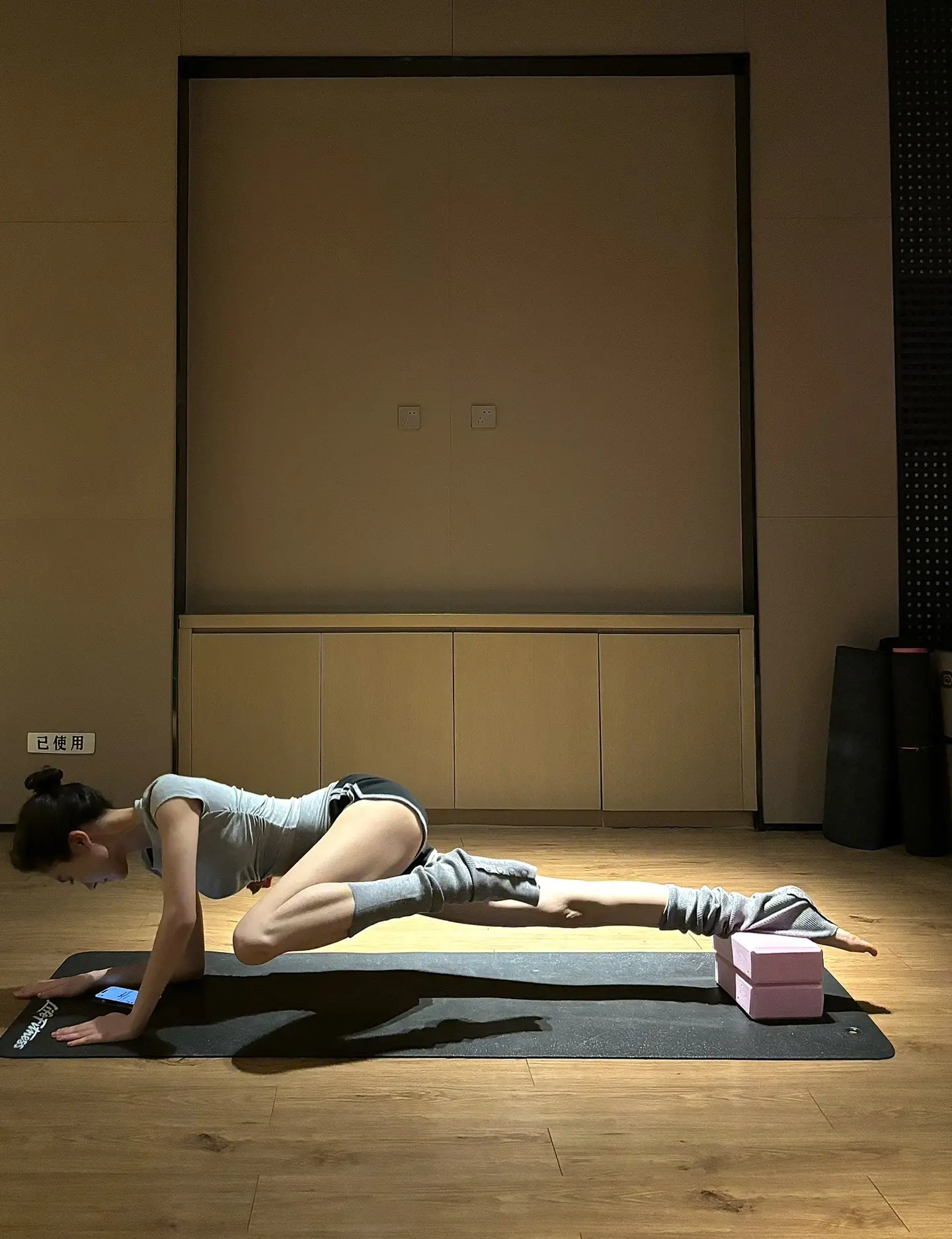 健身房拍照pose 2 简单又好看 喊你的姐妹