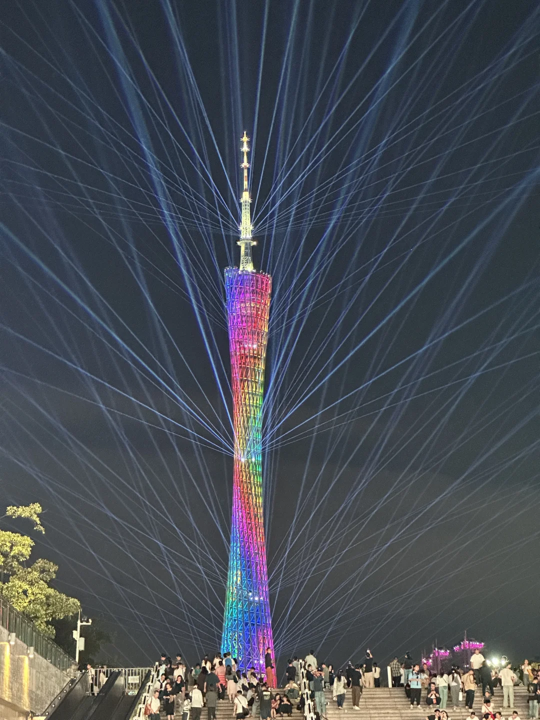 六运步行到花城汇！广州塔激光封神🌌