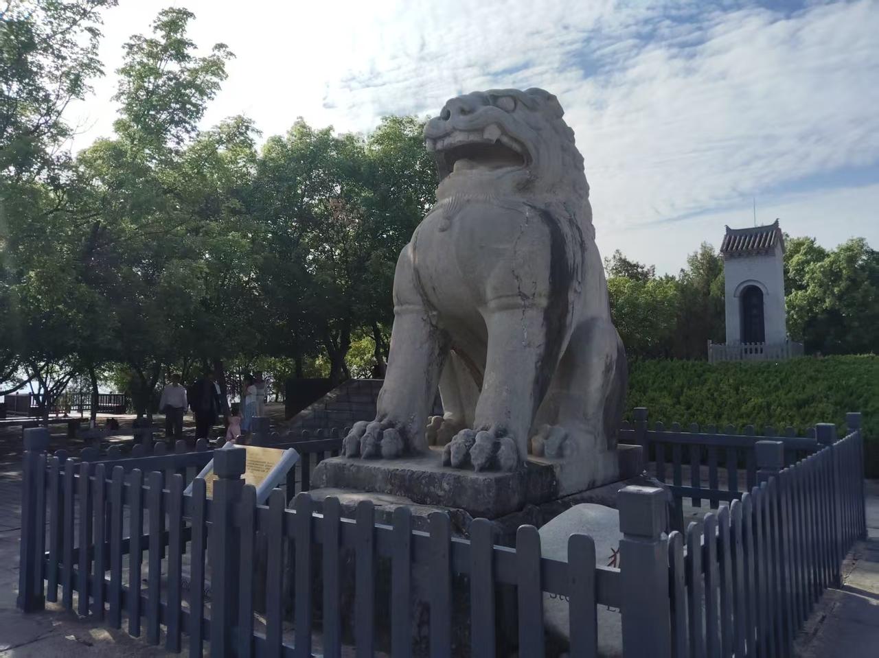 都发布不要去日本玩的公告了还执意去的，如今中日关系紧张却仍然有人执意要去，还在网