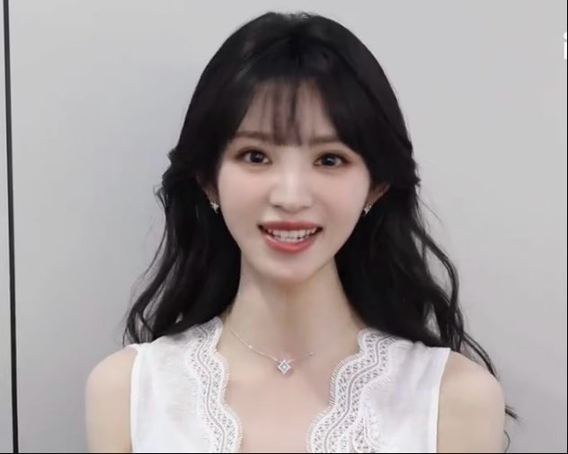 红气养人 田曦薇