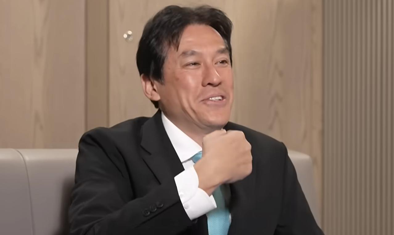 明居正叫嚣"美日不帮也能打"！还呛退将"窝囊"！这是喝了多少假酒？

明居正在《