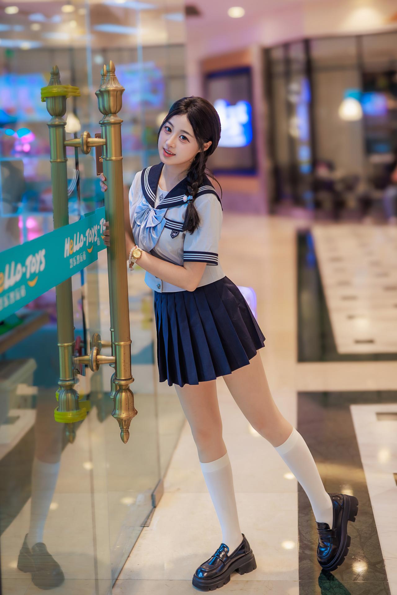 青春洋溢的校园少女，Hello Toys的梦幻世界等你来探索！🎈💖女神