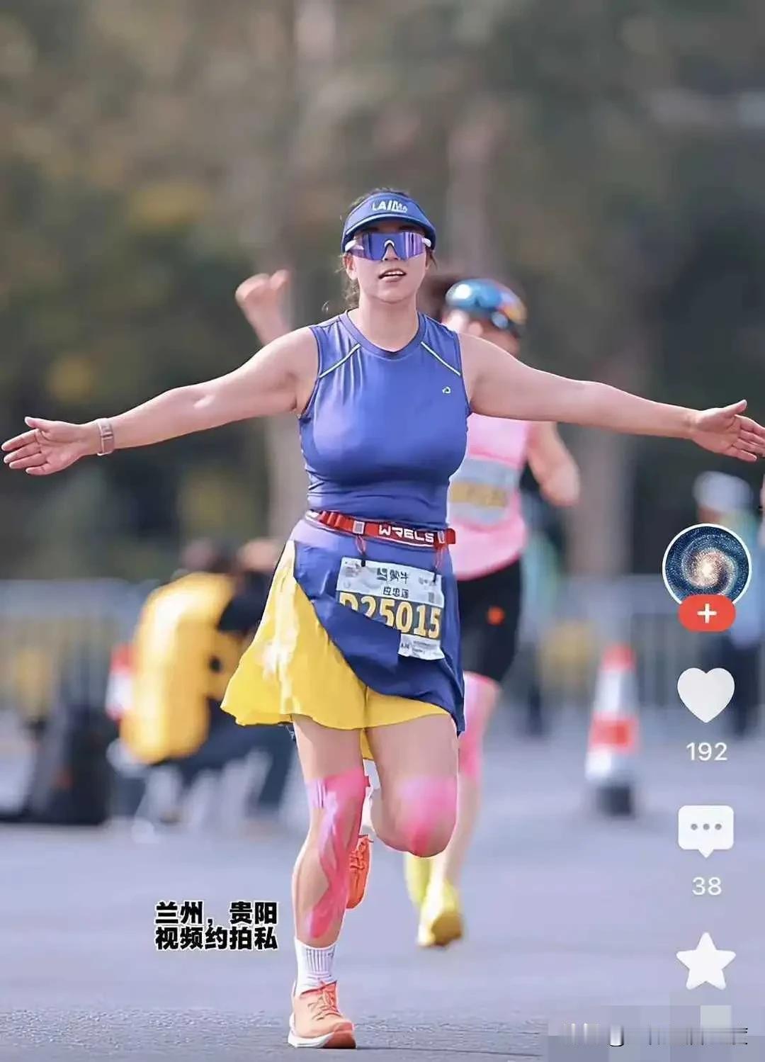 有专业人士给科普一下？这种身材适合跑马拉松吗？
马拉松女跑者 马拉松年龄 马拉松