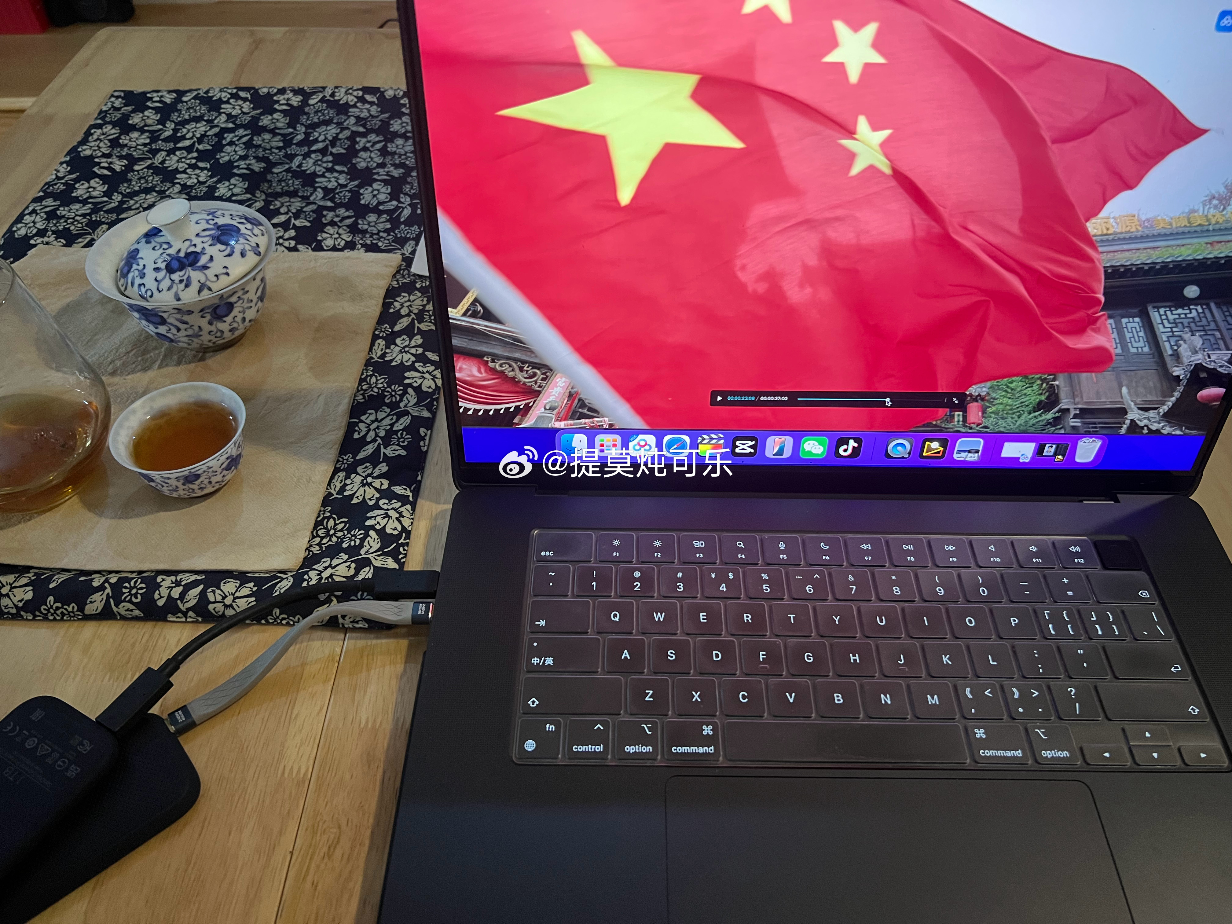 每天都是劳动节 ​​​