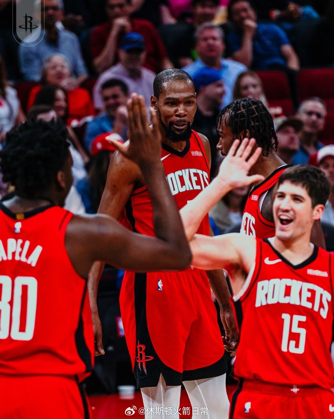 明日vs爵士，火箭将穿红色球衣，这套球衣，目前21胜8负 爵士vs火箭休斯顿火箭