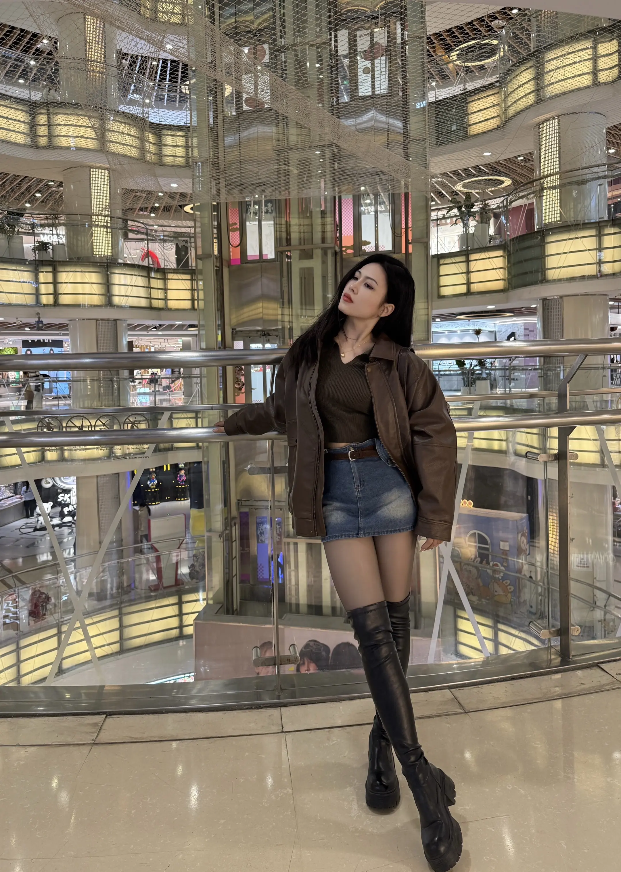 掌纹里没有我的命运也要割出来 知道吗