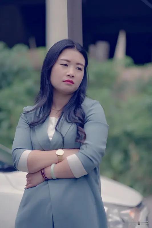 大龄剩女后果是什么? 
大龄剩女的后果，不同人有不同走向。
一部分会为结婚而结婚
