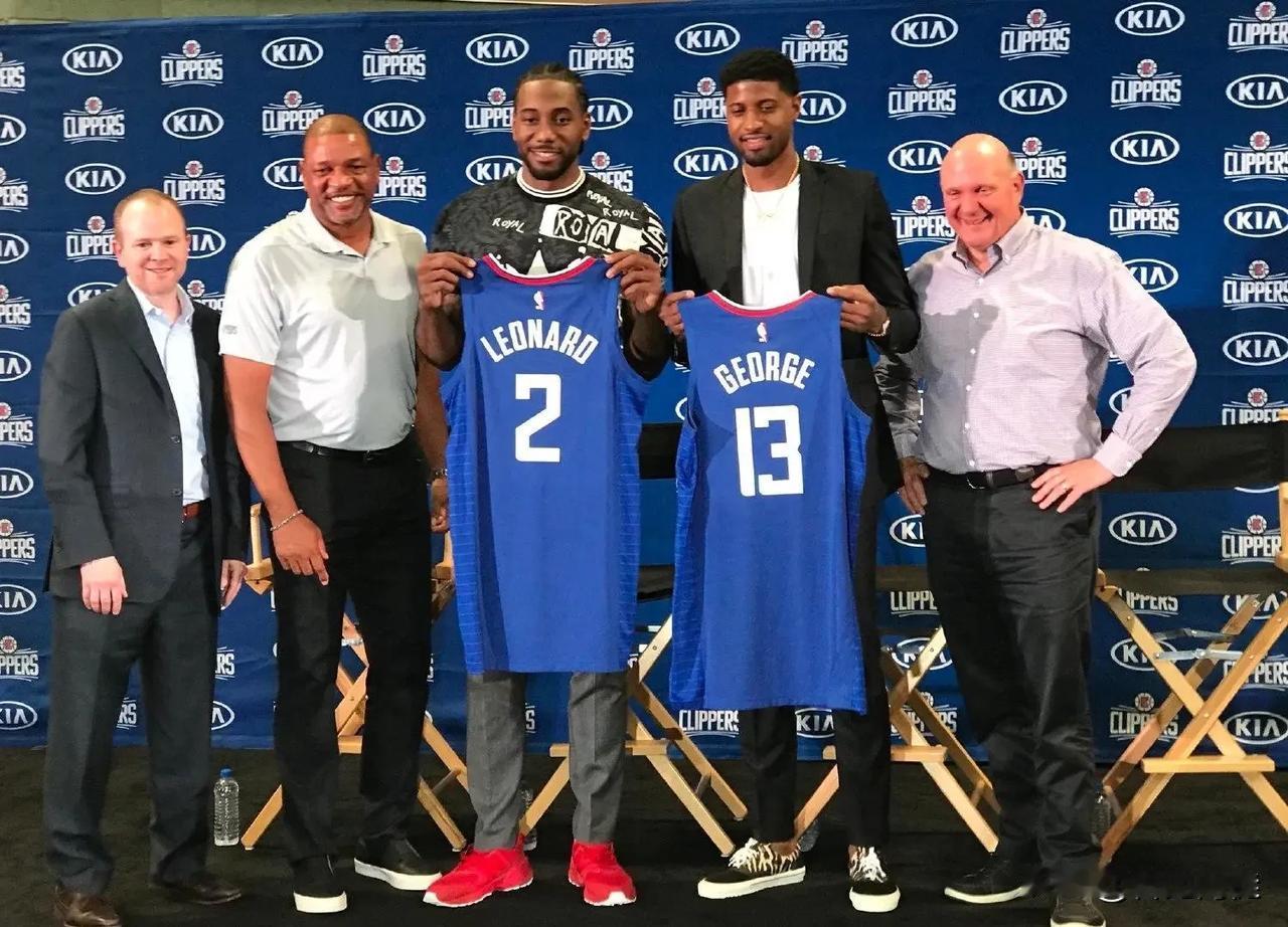 我要是快船管理层我就把今年雷霆的选秀权换回来，然后摆烂，能交易的都交易了，哈登小