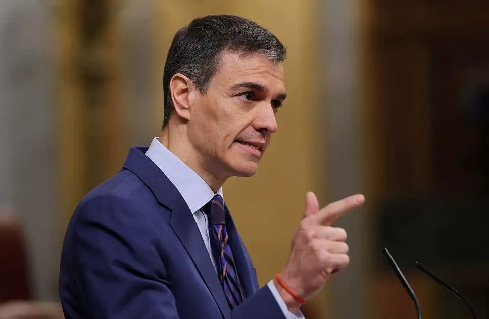 2026年4月8日，西班牙首相桑切斯在社交媒体上对以色列的军事行动进行了严厉谴责