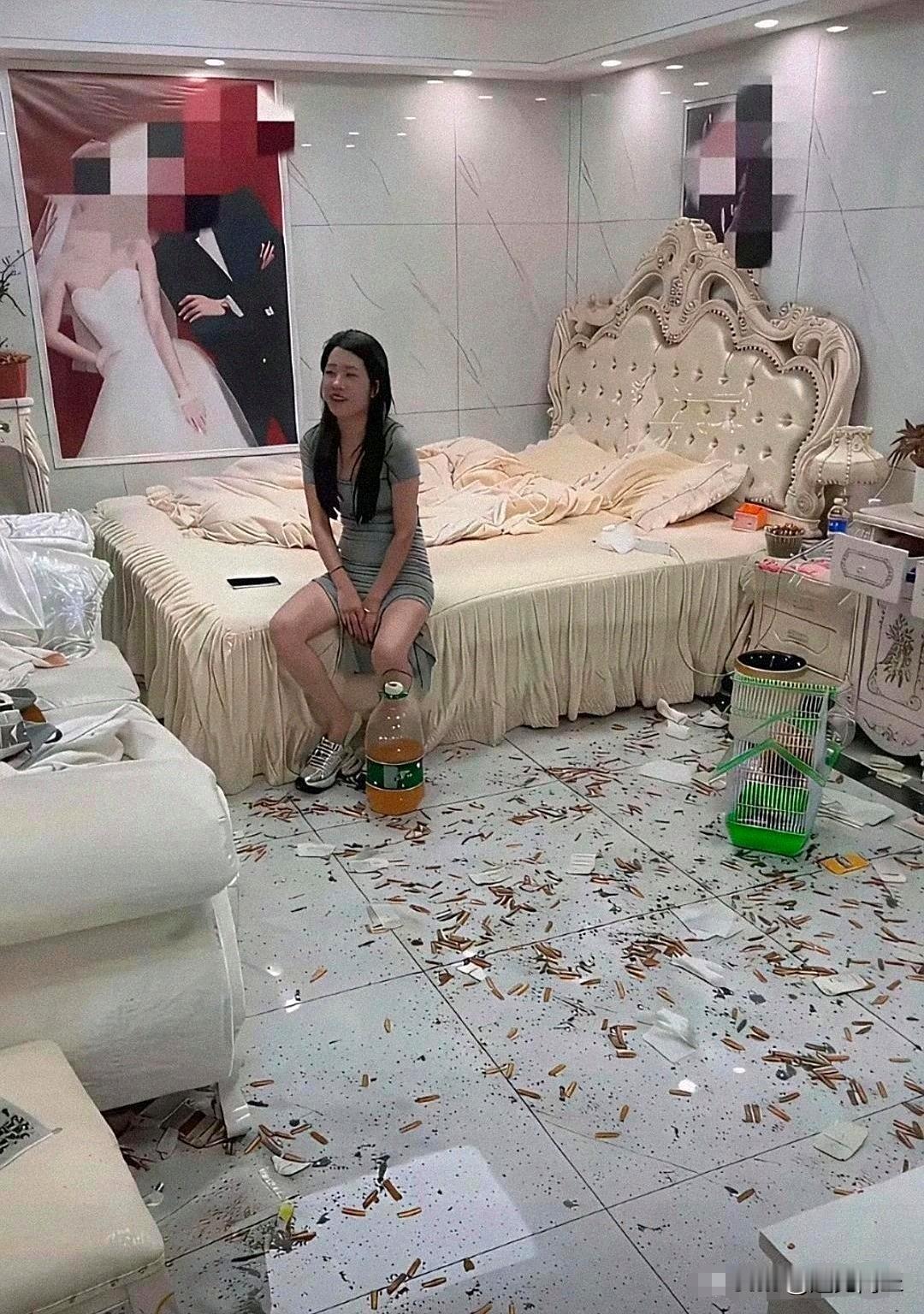 现在还有这么闹洞房的吗？这样的陋习得改变！