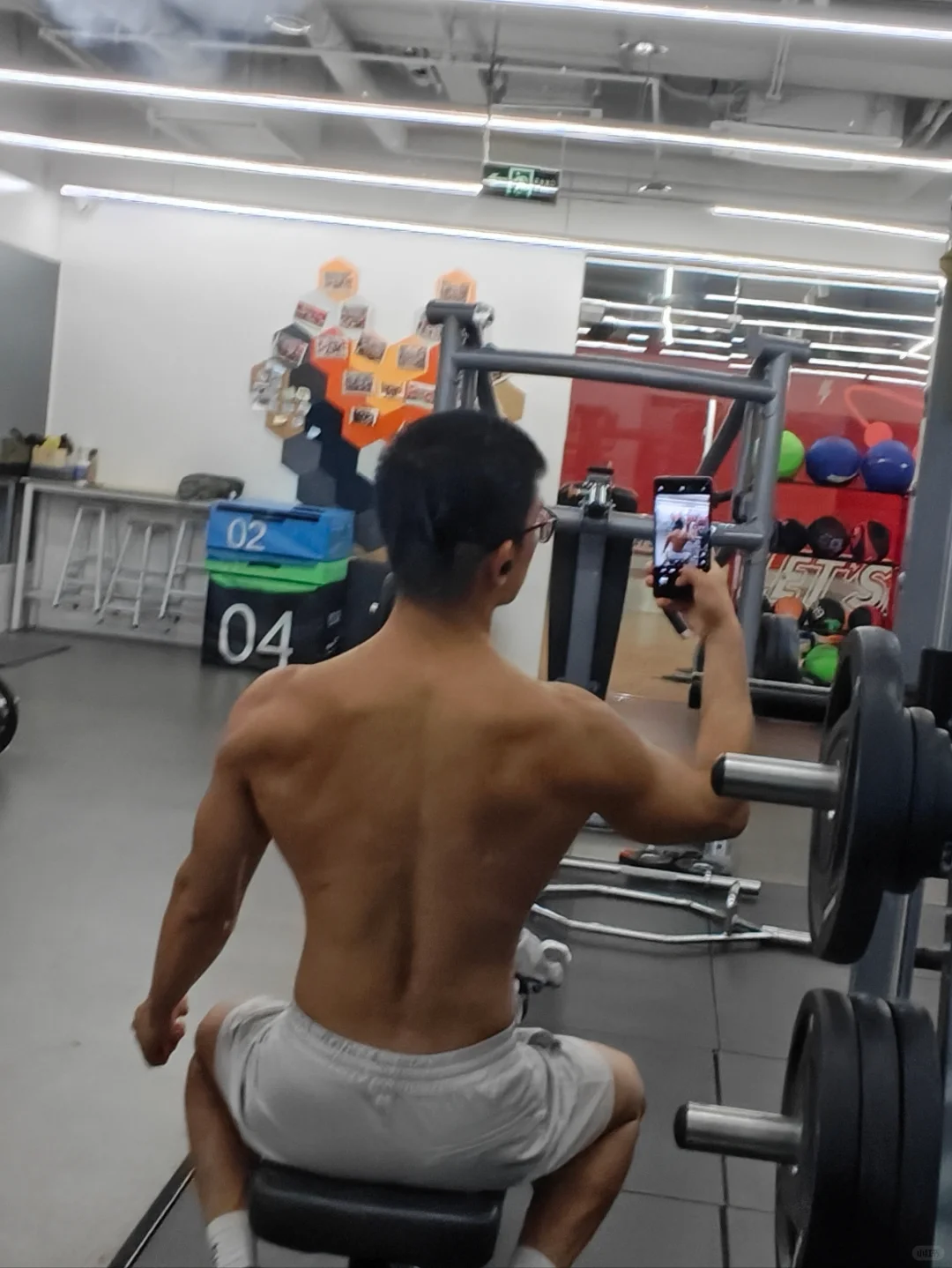 撸背