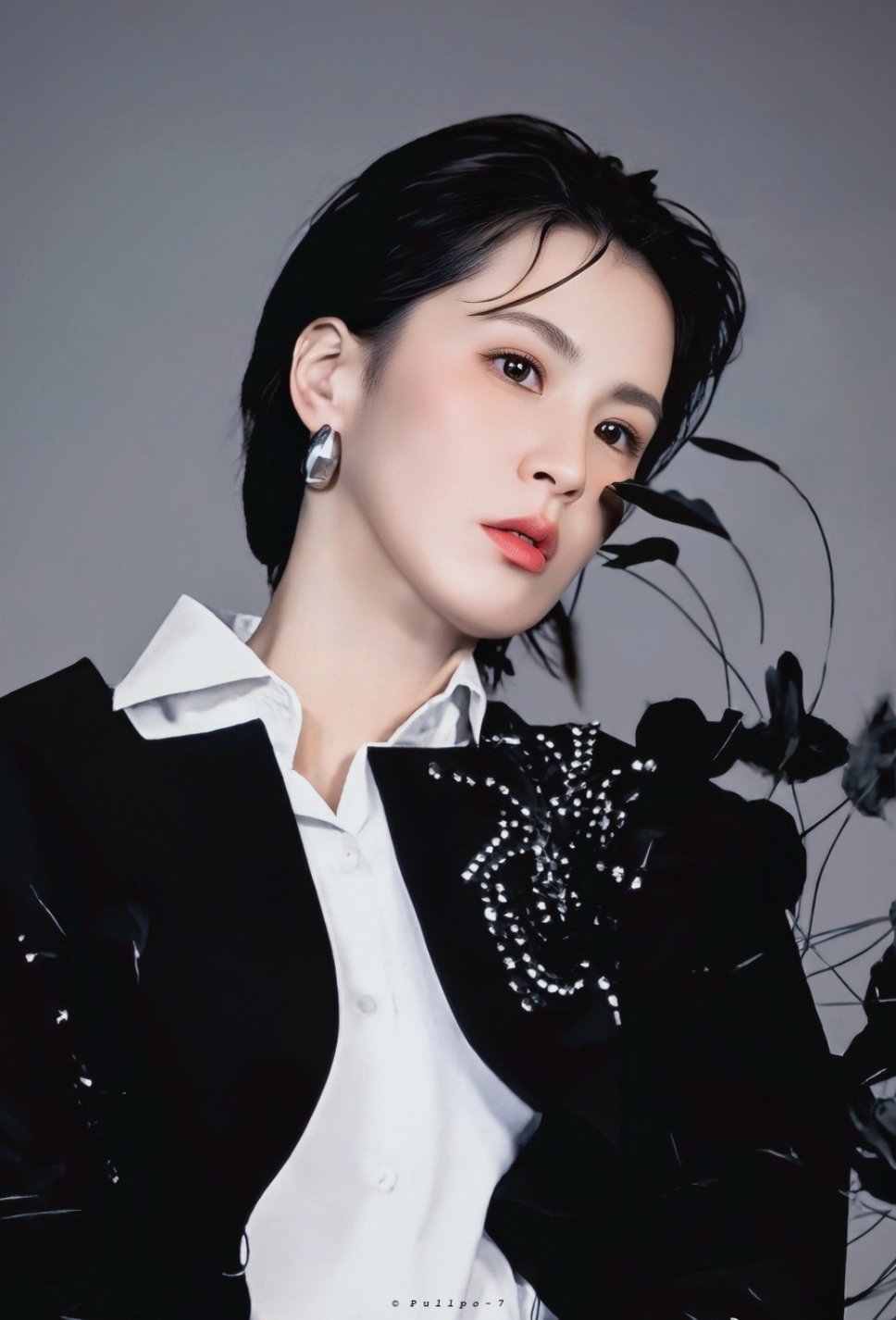 曾沛慈 我觉得不是恶剪真的会被曾沛慈的温柔戳得心口发疼。她空降评论区的时候，我甚