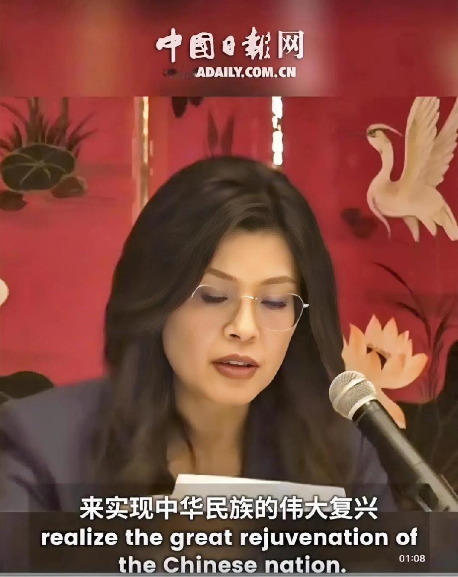 回想4月10日，郑丽文在北京人民大会堂召开的中外记者会，这恐怕是之前绝无仅有的吧